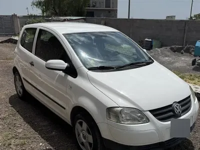 Używany VW Fox 69 KM (50 kW) 2006 Biały Hatchback