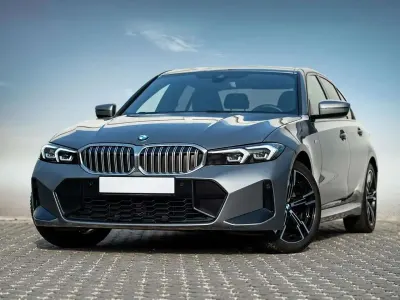 Usata BMW 320 M Sport 184 CV (135 kW) 2025 Skyscraper grey Berlina