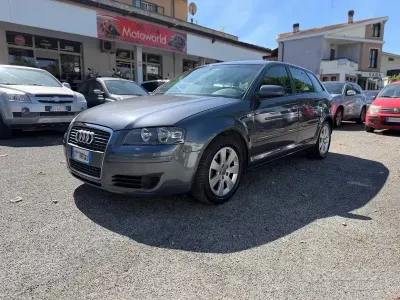 Usata Audi A3 Ambiente 115 CV (84 kW) 2007 Grigio Utilitaria