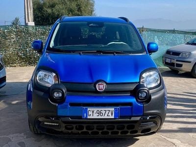 Usata Fiat Panda Cross Cross 69 CV (50 kW) 2025 Blu Utilitaria
