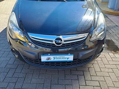 Usata Opel Corsa Edition 85 CV (62 kW) 2014 Nero Utilitaria