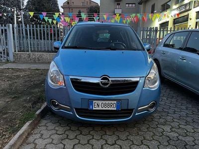 Usata Opel Agila Enjoy 68 CV (50 kW) 2012 Blu/azzurro Utilitaria
