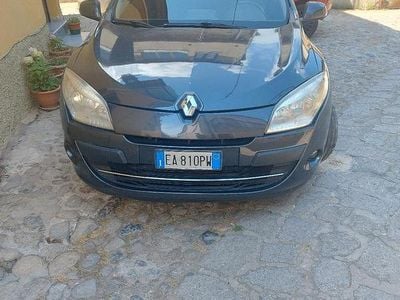Usata Renault Mégane III 110 CV (80 kW) 2010 Grigio Berlina