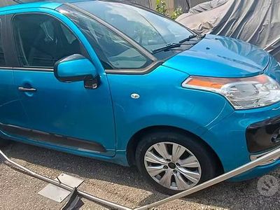 Occasion Citroën C3 92 ch (67 kW) 2011 Bleue Monospace