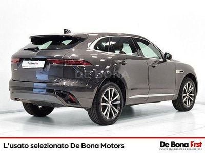 Begagnad Jaguar F-Pace R-Dynamic 204 HK (150 kW) 2023 Grå SUV