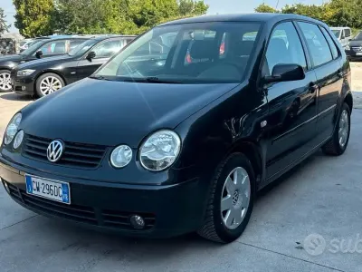 Usata VW Polo Trendline 80 CV (58 kW) 2005 Nero Utilitaria