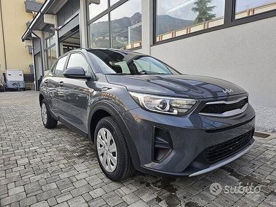 Usata Kia Stonic Urban 84 CV (61 kW) 2023 Grigio SUV