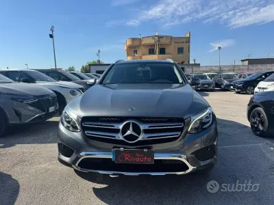 Usata Mercedes GLC250 204 CV (150 kW) 2017 Grigio SUV