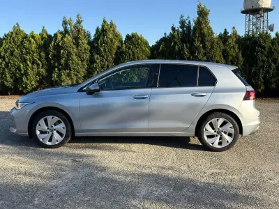 Usata VW Golf VIII Edition 116 CV (85 kW) 2024 Argento Berlina