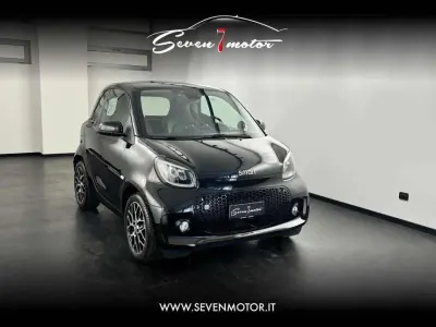 Usata Smart ForTwo Coupé Prime 41 kW (56 CV) 2024 Nero Utilitaria