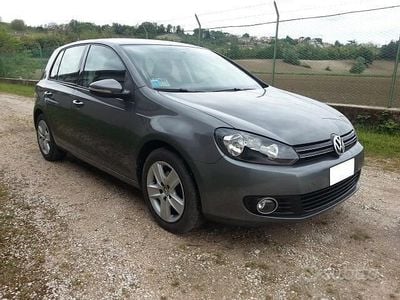 Usata VW Golf VI Comfortline 110 CV (80 kW) 2009 Grigio Utilitaria