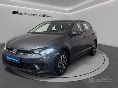 Usata VW Polo Life 80 CV (58 kW) 2023 Grigio Utilitaria