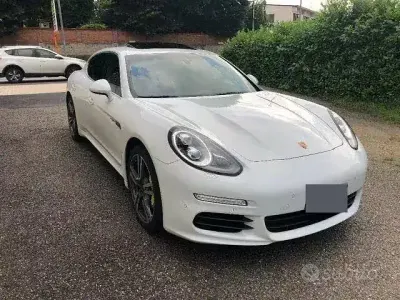 Usata Porsche Panamera 333 CV (244 kW) 2014 Bianco Utilitaria