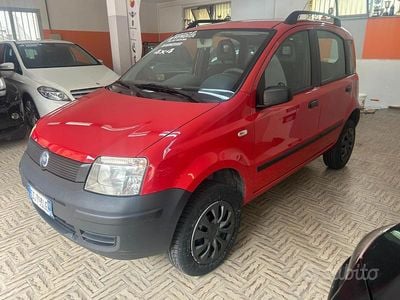 Usata Fiat Panda 4x4 60 CV (44 kW) 2007 Rosso Utilitaria