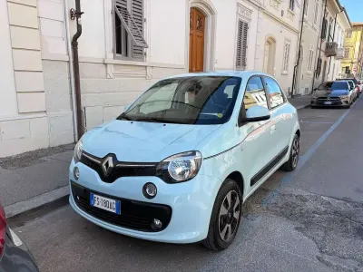 Usata Renault Twingo SE 69 CV (50 kW) 2018 Blu/azzurro Utilitaria
