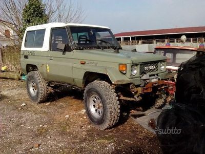 Toyota land cruiser 250