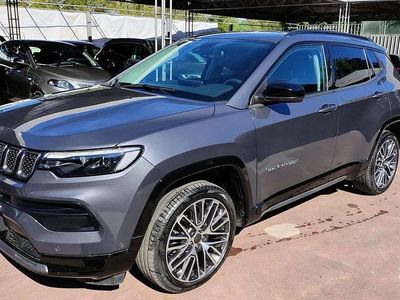 Usata Jeep Compass Summit 131 CV (96 kW) 2025 Grigio SUV