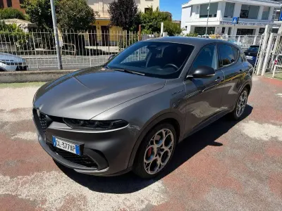 Usata Alfa Romeo Tonale Edizione Speciale 131 CV (96 kW) 2022 Grigio SUV