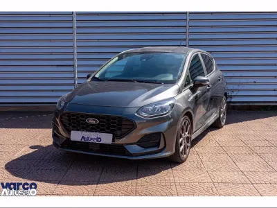 Usata Ford Fiesta ST-Line 125 CV (91 kW) 2024 Magnetic grey (metallizzato) Berlina
