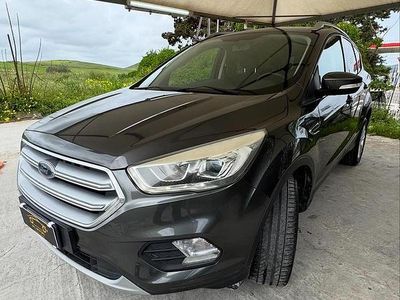 Occasion Ford Kuga Titanium S 120 ch (88 kW) 2018 Gris SUV