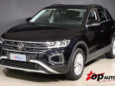 Usata VW T-Roc Life 150 CV (110 kW) 2023 SUV