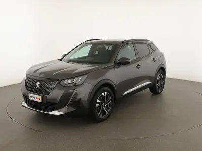 Usata Peugeot 2008 Allure 101 CV (74 kW) 2021 Grigio SUV