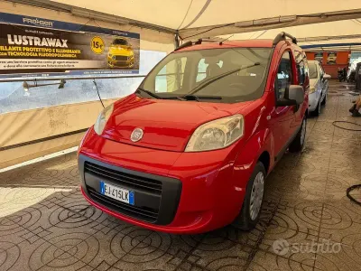 Usata Fiat Qubo Dynamic 70 CV (51 kW) 2011 Rosso Monovolume