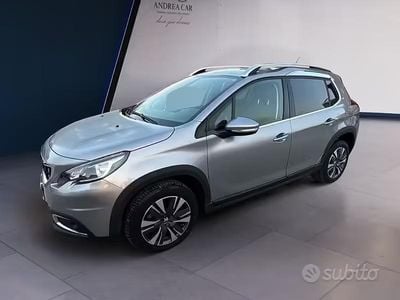 Gebraucht Peugeot 2008 Allure 83 PS (61 kW) 2019 Grau SUV
