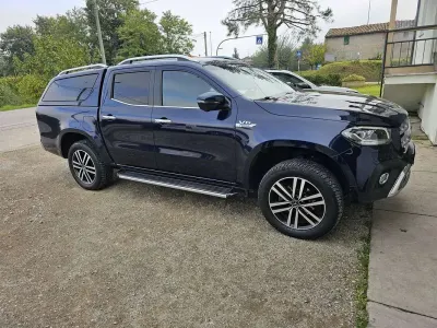 Usata Mercedes X350 258 CV (189 kW) 2019 Blu/azzurro Pick-up