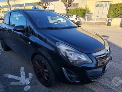 usata Opel Corsa 1.2 benz