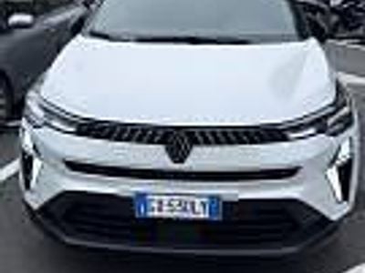Usata Renault Captur Techno 90 CV (66 kW) 2024 Bianco SUV