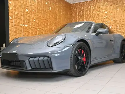 Usata Porsche 992 Chrono 541 CV (397 kW) 2026 Grigio ardesia metallizzato Cabrio