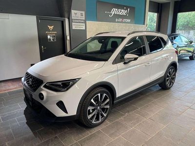 Nuova Seat Arona Black Edition 95 CV (69 kW) 2025 Bianco SUV