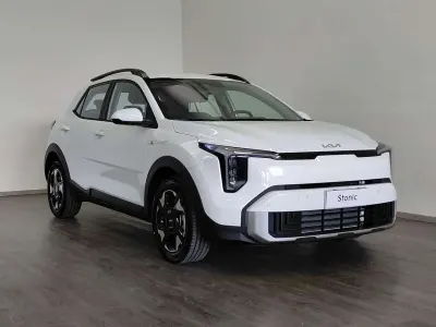 Nuevo Kia Stonic Urban 94 CV (69 kW) 2026 Blanco SUV