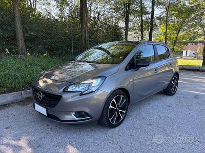 Usata Opel Corsa Cosmo 90 CV (66 kW) 2015 Beige Berlina