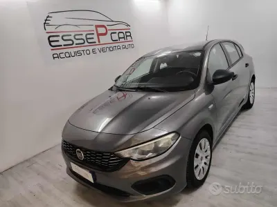 Usata Fiat Tipo Lounge 95 CV (69 kW) 2017 Grigio Berlina