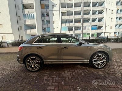 Usata Audi Q3 S-Line 150 CV (110 kW) 2019 Grigio SUV