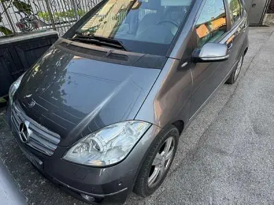 Usata Mercedes A170 116 CV (85 kW) 2008 Grigio Monovolume