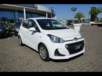 Usata Hyundai i10 67 CV (49 kW) 2017 Bianco Utilitaria