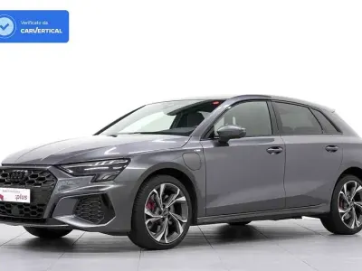 Usata Audi A3 Sportback e-tron S-Line 245 CV (180 kW) 2023 Grigio Utilitaria
