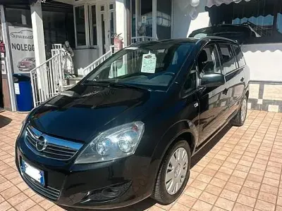 Usata Opel Zafira