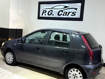 Usata Fiat Punto Classica 59 CV (43 kW) 2010 Grigio Utilitaria