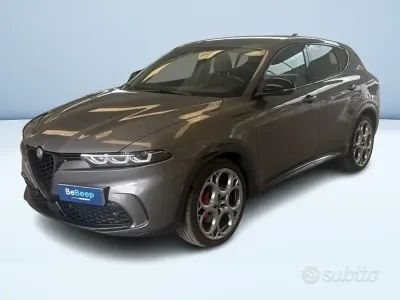 Usata Alfa Romeo Tonale Edizione Speciale 131 CV (96 kW) 2023 Grigio SUV