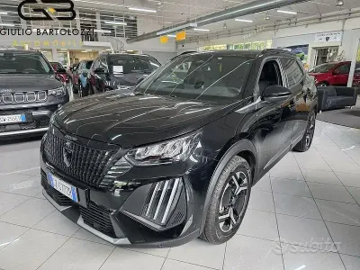 Usata Peugeot 2008 Allure 102 CV (75 kW) 2025 Nero SUV