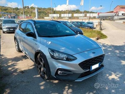Grigio Usata 2019 Ford Focus Active Berlina | 11.900 € (Buon prezzo)