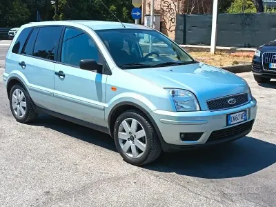 Usata Ford Fusion Collection 80 CV (58 kW) 2004 Verde Utilitaria