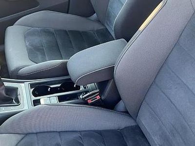 Usata VW Golf VII 110 CV (80 kW) 2017 Bianco Berlina