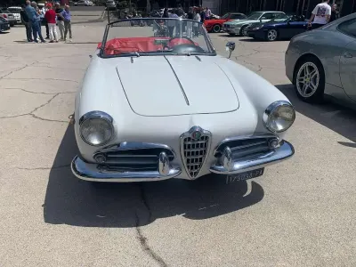 Usata Alfa Romeo Giulietta 88 CV (64 kW) 1961 Bianco Cabrio