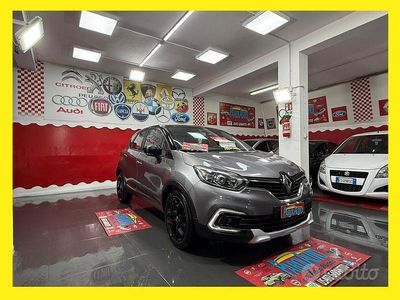 Usata Renault Captur 90 CV (66 kW) 2018 Grigio SUV