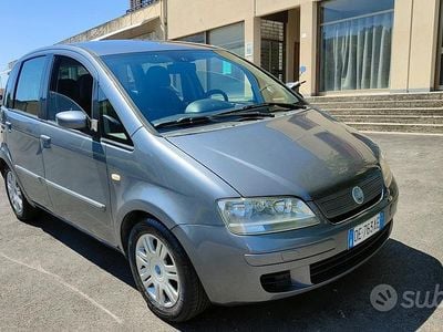 Usata Fiat Idea 2007 Grigio Monovolume
